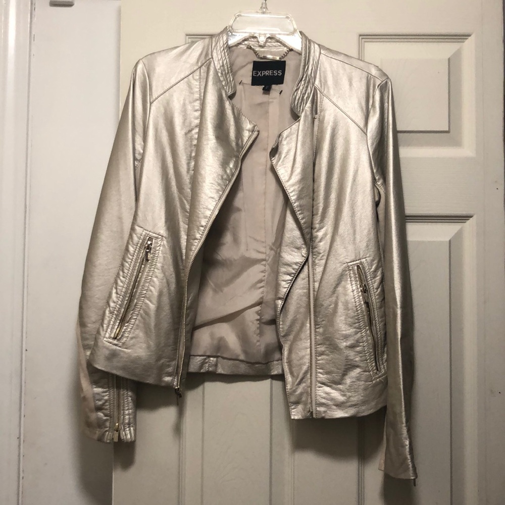 Silver blazer